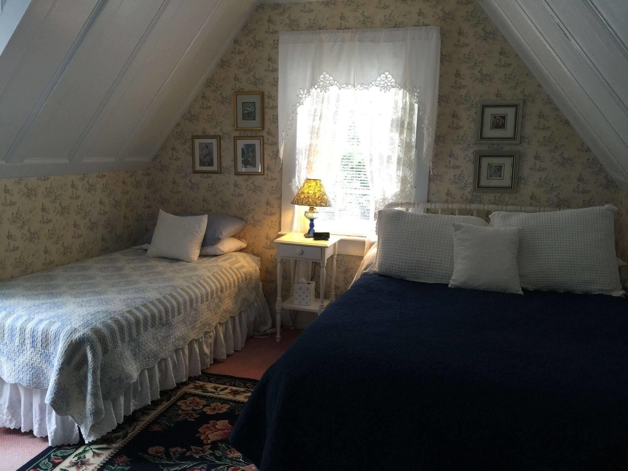 Shaw House Inn Ферндейл Екстер'єр фото